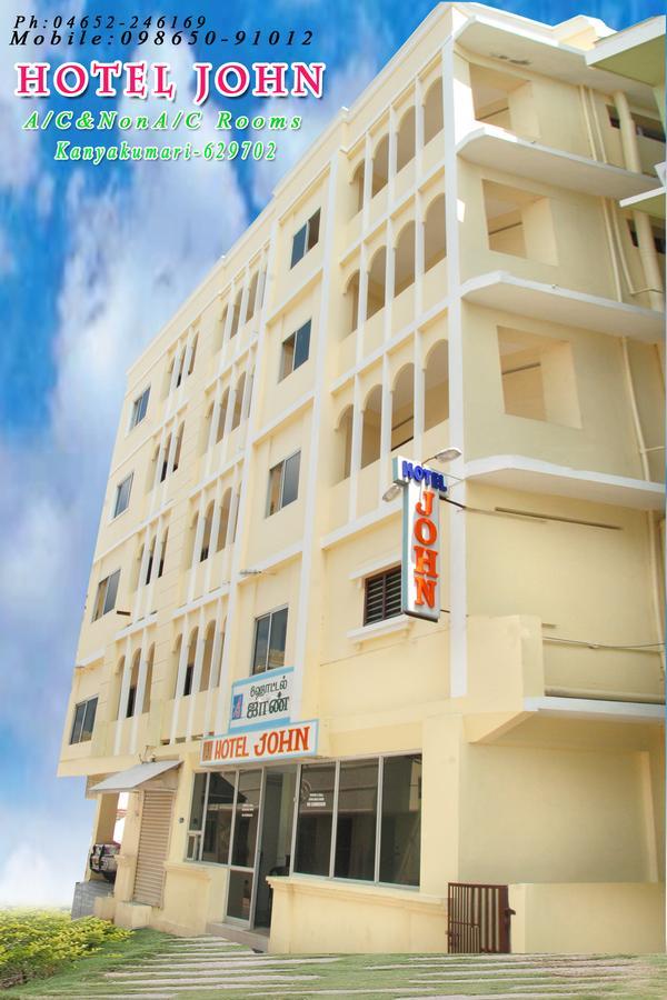 Hotel John Kanjakumari Kültér fotó